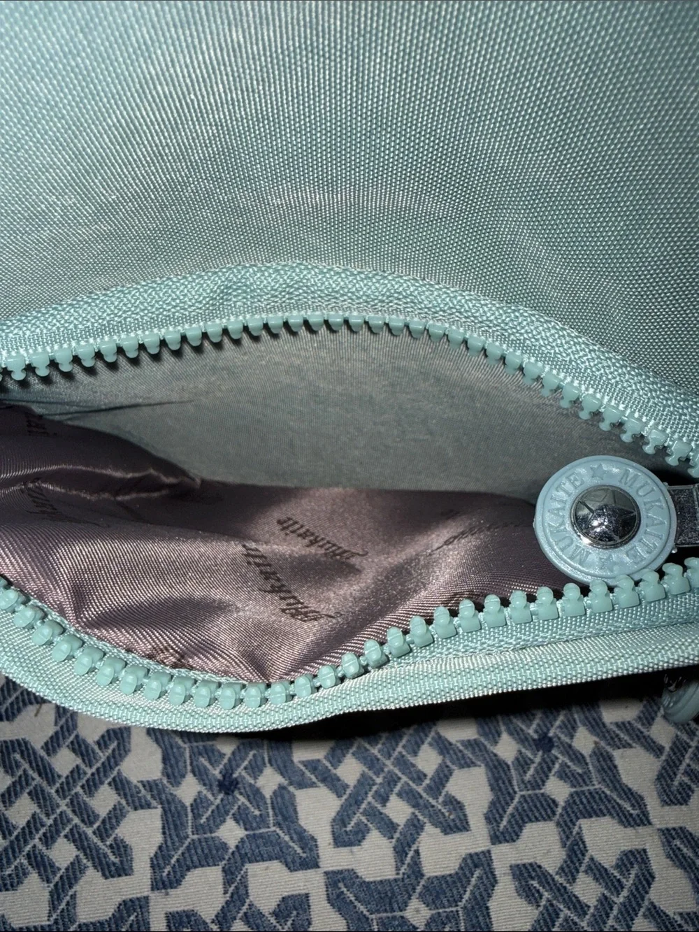 MUKAITE Mint Green Round Front Backpack with Zip Pocket